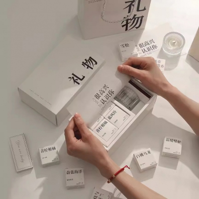 高级香薰蜡烛礼盒送女生闺蜜女生生日礼物和圣诞礼物
